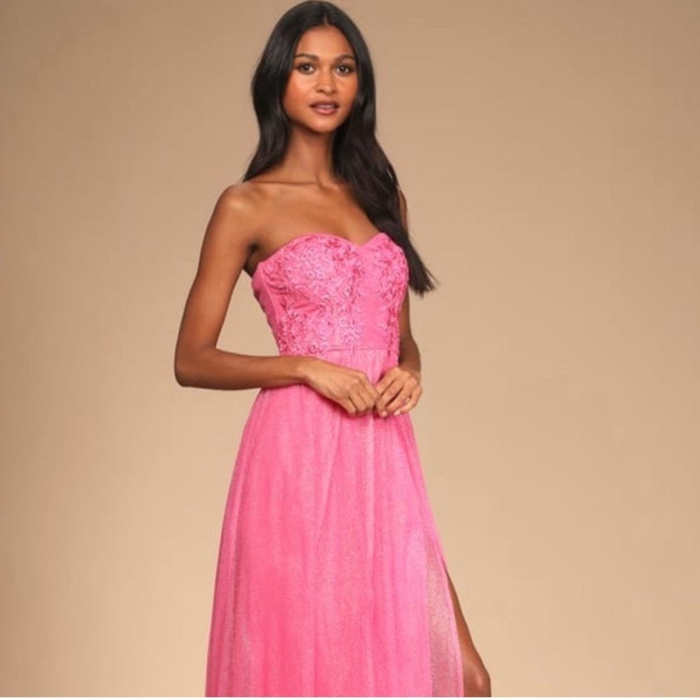 Elegant Pink Strapless Dress